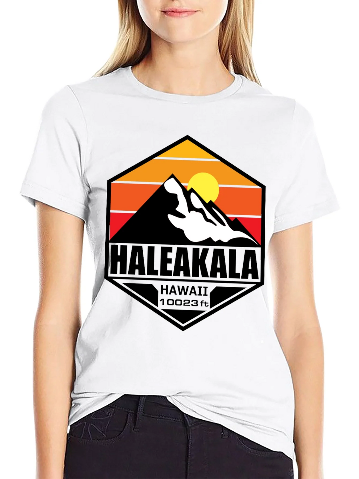 Haleakala Hawaii Graphic T-Shirt - Mountain Design product image 11