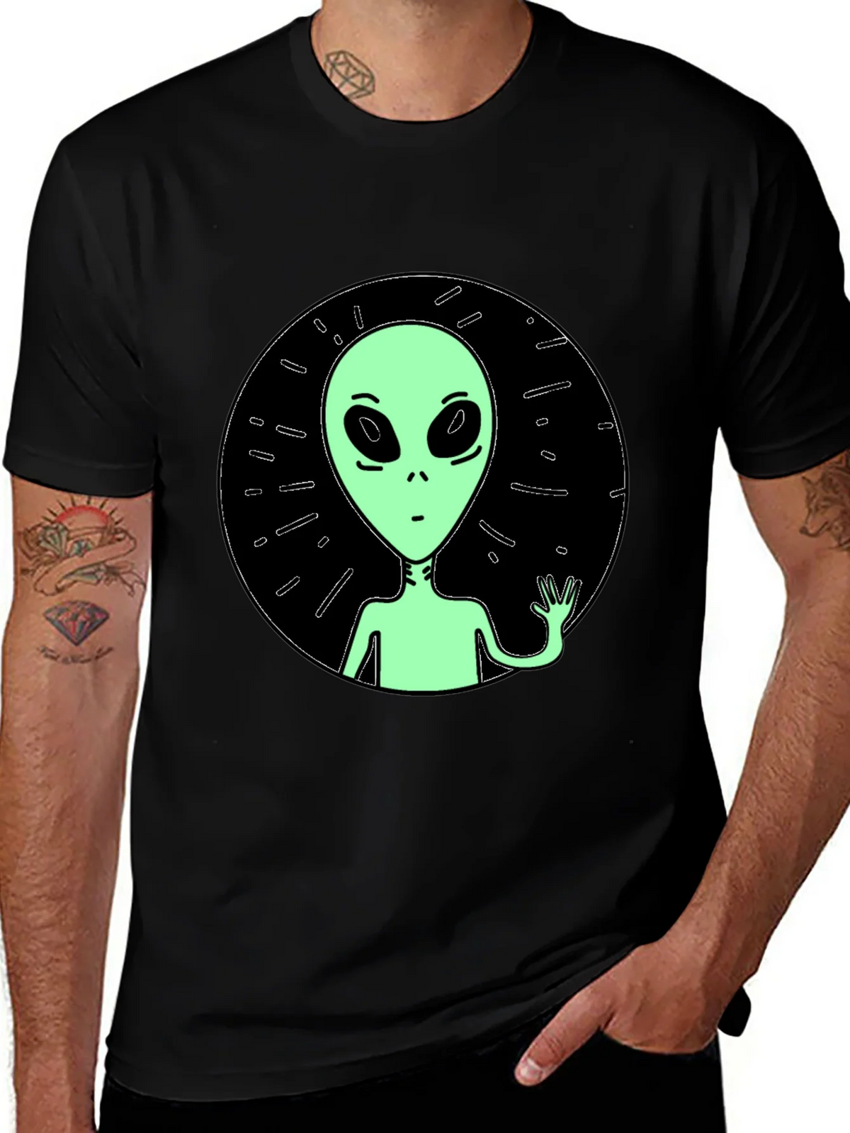 Alien Graphic Tee - Black Crew Neck T-Shirt product image 1